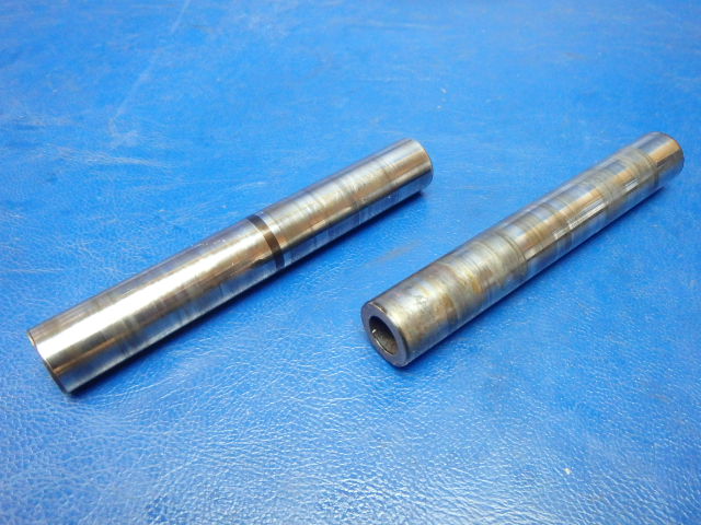 21153 Continental O-300-D - Shaft-Valve Rocker(QTY 2)